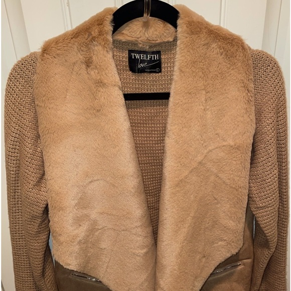 TWELFTH LOVE  L  Faux Suede Sweater/Jacket Voluminous faux shearling Lapels - Picture 2 of 16